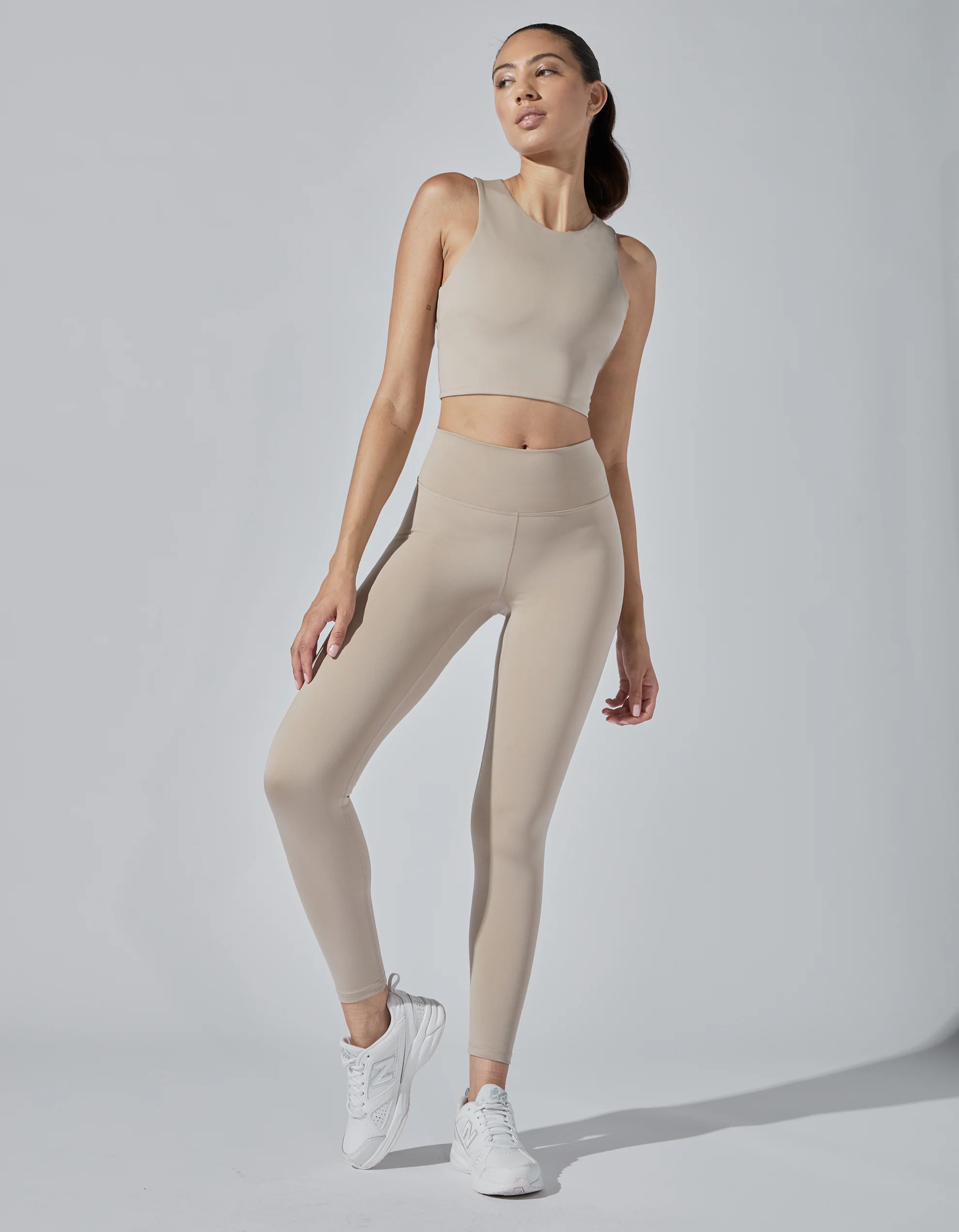 VITAL LEGGING [ TAUPE ] - Image 3